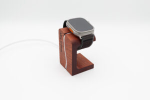 Watch Holder - schräg von vorne